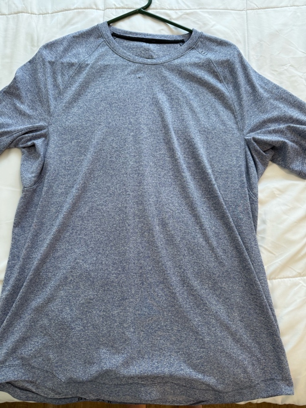 lululemon athletica mens dry sense tee.